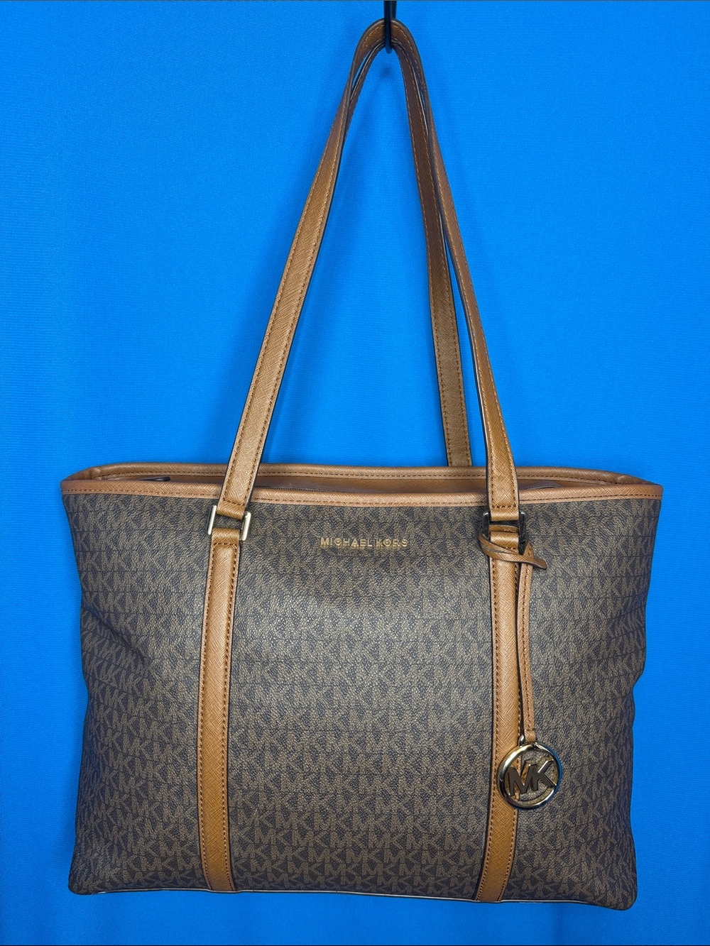 MICHAEL KORS LARGE SADY CARRYALL BROWN SIGNATURE LOGO LAPTOP / SHOULDER TOTE BAG